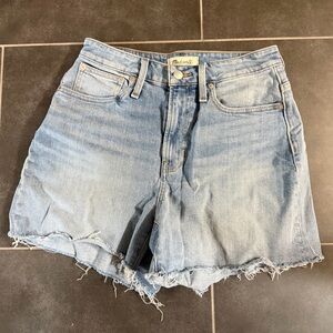 Madewell curvy perfect vintage short